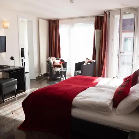 호텔 Trip Kaiser & Restaurant Heidelberg-schriesheim 4*