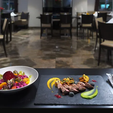 Trip Kaiser & Restaurant Heidelberg-schriesheim Hotel 4*