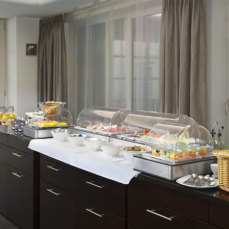 Hotel Trip Kaiser & Restaurant Heidelberg-schriesheim 4*