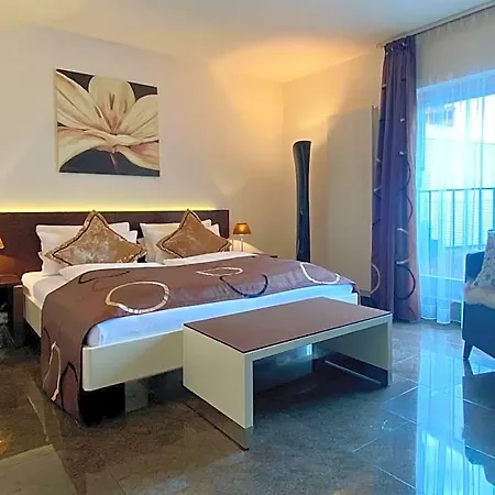 Kaiser Boutique Bei Heidelberg 4*